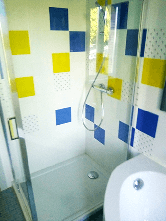 Pose de faïence par l'entreprise de Carrelage à Clisson Guichet Frères